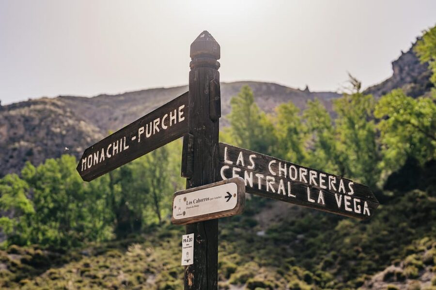 Granada: Los Cahorros de Monachil Canyon Hiking Tour - How hard is the 6.5-kilometer route?