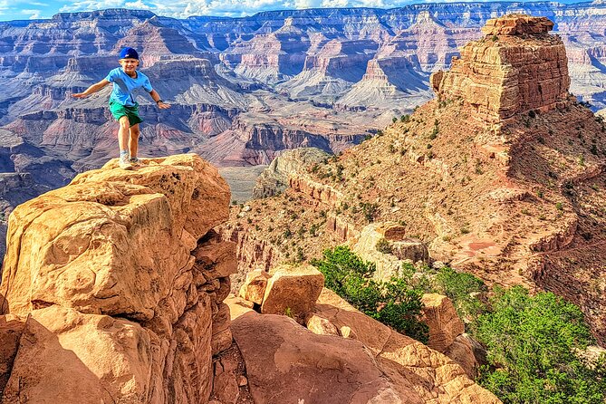 Grand Canyon Sunset Hiking Adventure Deep Below The South Rim - Private guiding and the human side of the hike