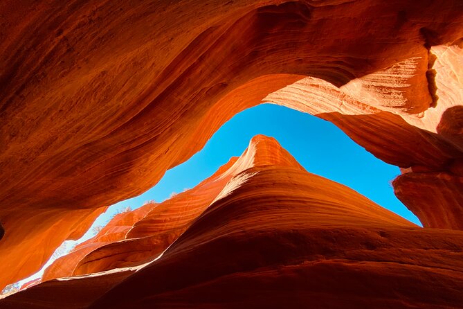 Guided Hike through Peek-a-Boo Slot Canyon (Small Group) - Key points to know before you book