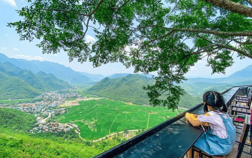 Ha Noi - Mai Chau - Pu Luong 2 Days 1 Night Trekking Tour - The ride from Hanoi to Thung Khe Pass