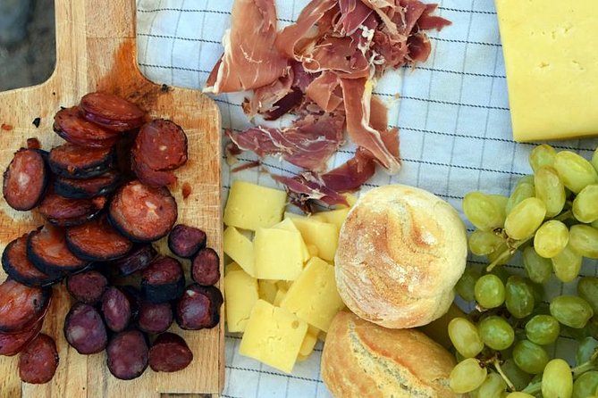 Half-day Hike & Picnic with Dog Love in Porto's Mountains - The picnic is more than a snack break