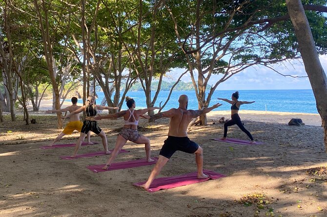 Hike and Yoga Jungle Experience in Mexico - Meeting Diane and starting near Chaman