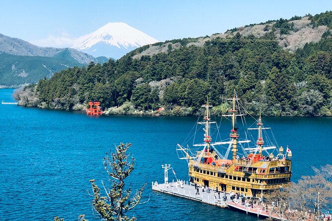 Hike Japan Heritage Hakone Hachiri with certified mountain guide - The Hakone Checkpoint and lunch in Hakone-machi