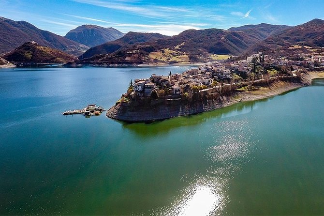 Hike Lake Castle and Good Food! - Meeting Paolo in the Turano Valley