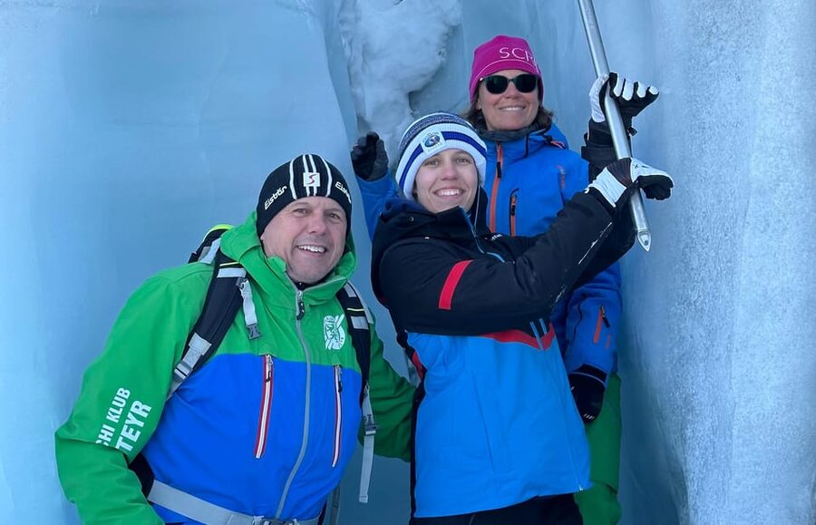 Hike Matanuska Glacier w/Alaska Honey, Wine Tasting - Why this Matanuska Glacier day feels different