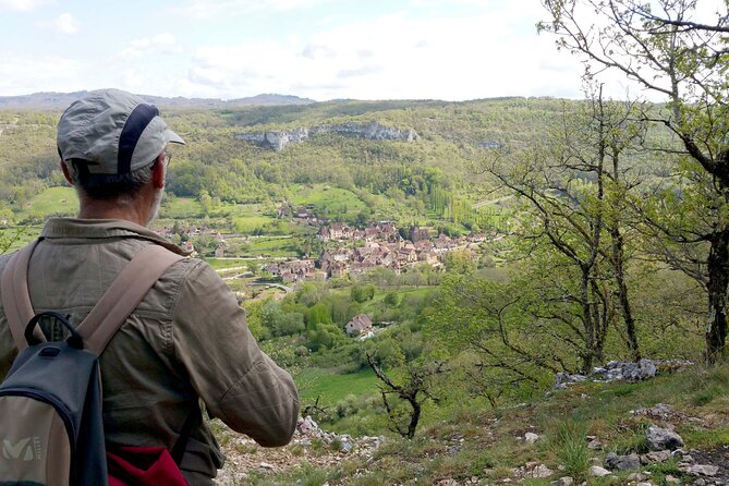 Hike to discover the most beautiful villages of France of the Dordogne valley : Loubressac and Autoire - A short walk through three very different Dordogne sights