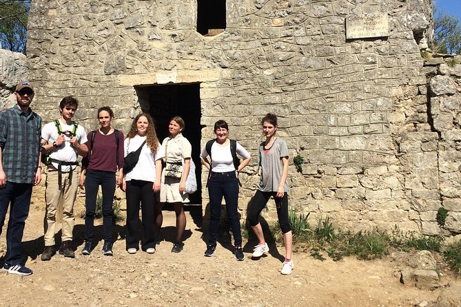Hike & wine at the top of "Pic Saint Loup" - Why Pic Saint-Loup makes a strong Montpellier day trip