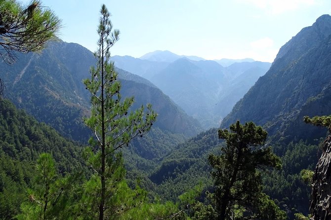 Hiking at Samaria, the longest Gorge in Europe! From Chania - Arriving at Agia Roumeli