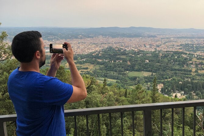 Hiking Florence Tuscany hills with lunch & wine - How the experience handles heat, weather, and comfort