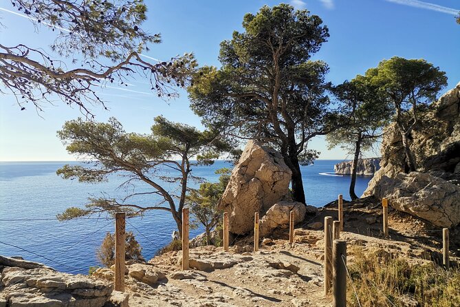 Hiking in the Calanques National park from Marseille - Starting at Luminy beside the national park