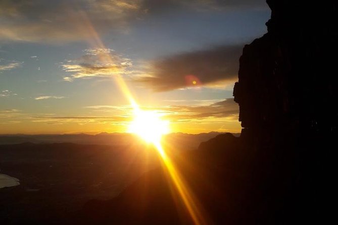 Hiking Table Mountain at sunrise Platteklip Gorge Morning Hike - The contour path gives you a measured warm-up