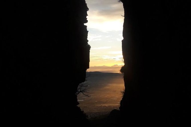 Hiking Table Mountain at sunrise Platteklip Gorge Morning Hike - What to wear and carry for the four-hour outing