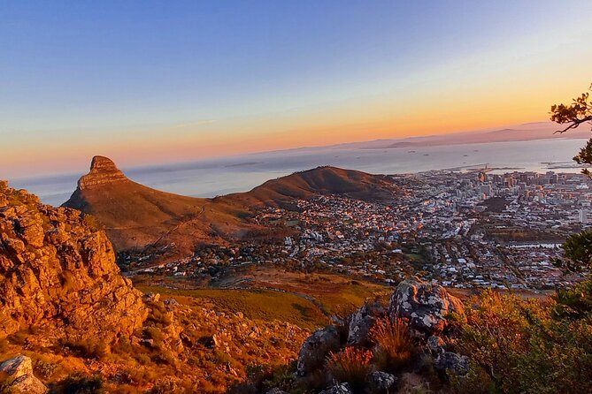 Hiking Table Mountain via India Venster Morning Hike - What to wear and carry for India Venster