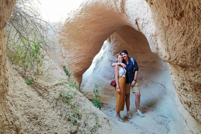 Hiking tour in Cappadocia Red and Rose valley - Fitness, footwear, and what to carry