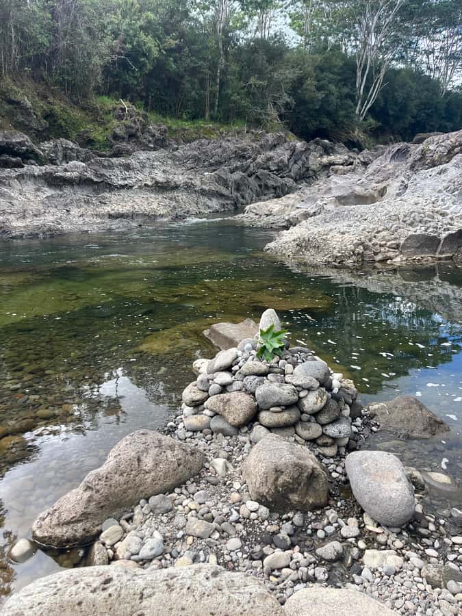 Hilo: Waterfall Hike and Swim with Native Hawaiian - What each waterfall adds to the outing