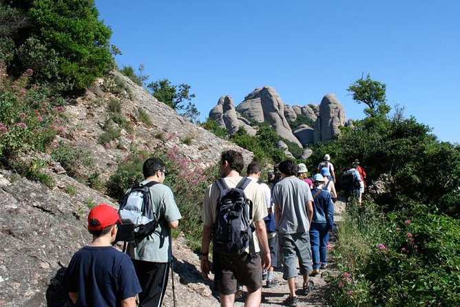 Historical Montserrat Half-Day Hiking Tour from Barcelona - Timing, meeting point, and what to bring