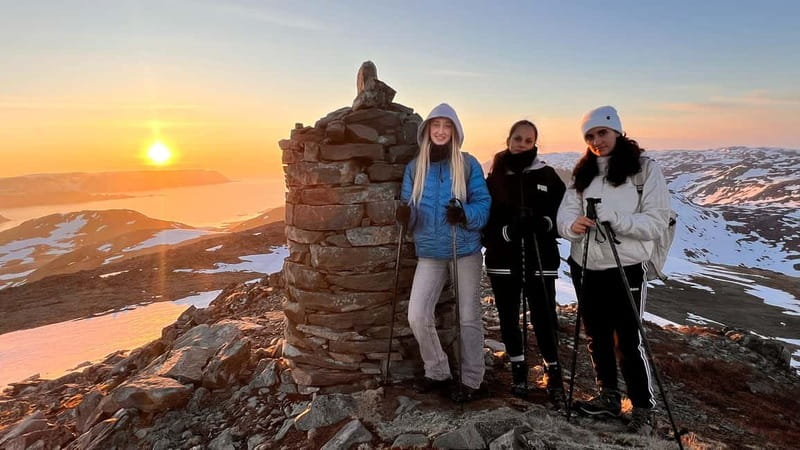 Honningsvåg: Hiking Tour. Arctic Ocean Views from Mountains - Key points to know before you book