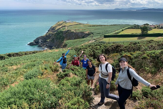 Howth Safari Hiking Tour - Starting in Howth with scones and coffee