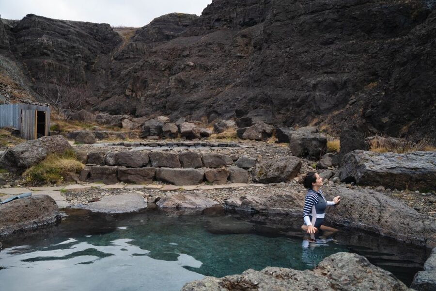 Husafell: Canyon Baths Soak with Short Highlands Hike - Walking Into Hringsgil Canyon
