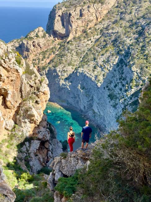 Ibiza: Hike to the most secret spots - Snorkeling in clear Mediterranean water