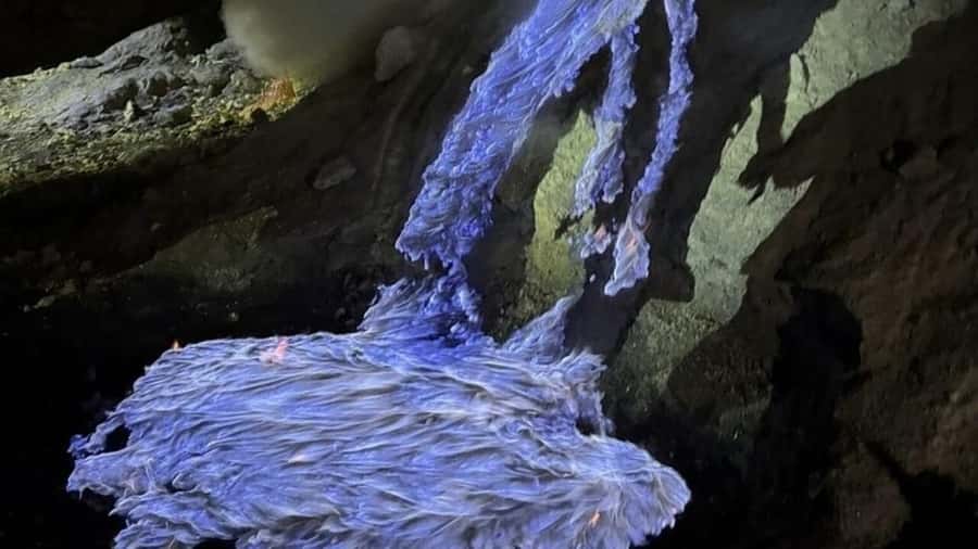 Ijen Crater Blue Fire Night Hike - Pickup from Bali or Java changes the shape of the day