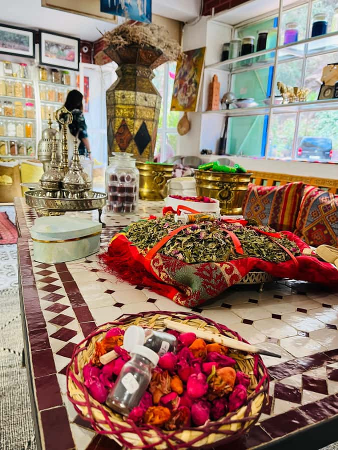 imlil valley atlas mountains guided walk & lunch with locals - Should you book it?