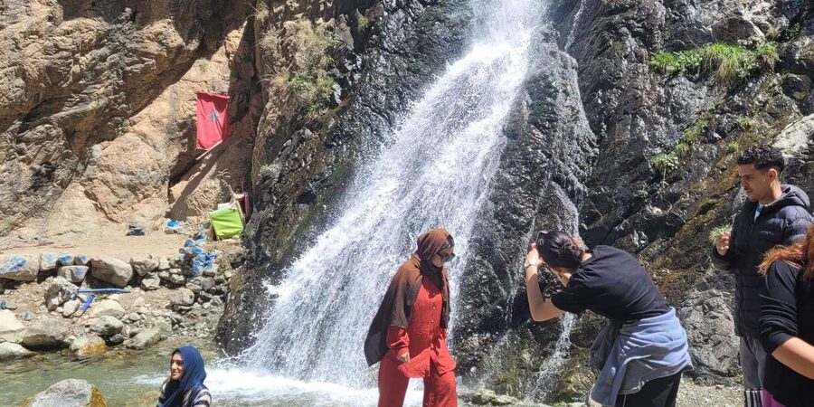 imlil valley atlas mountains guided walk & lunch with locals - Lunch on a terrace with a Berber family