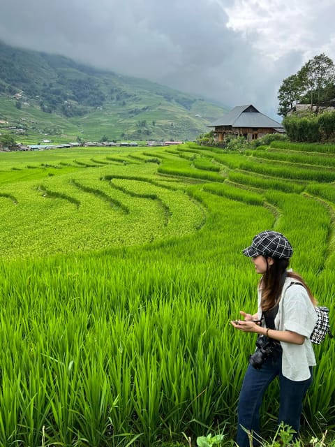 In Sapa: 1 Day Mountain Trek, Visit beautiful villages - A full day beyond Sapa town