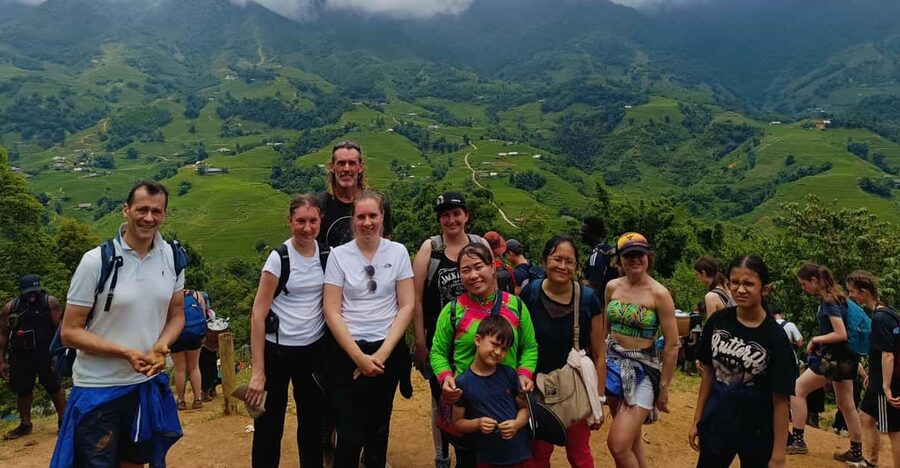 In Sapa: 1 Day Mountain Trek, Visit beautiful villages - Down through Hang Da and the working countryside