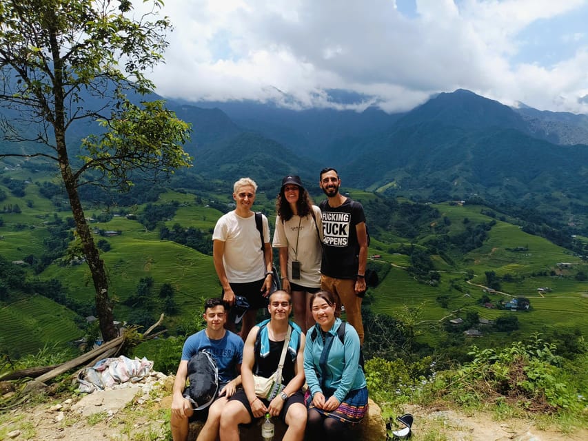 In Sapa: 1 Day Mountain Trek, Visit beautiful villages - A family lunch in the hills