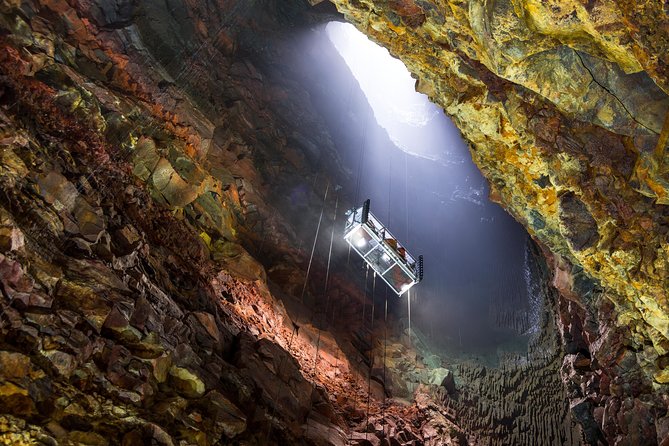 Inside the Volcano: Small-Group Tour and Lava Field Hike - The cable platform is thrilling, but carefully managed