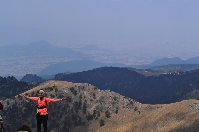 Iztaccihuatl Volcano Hike with an Alpinist - What this Mexico City mountain day is really like