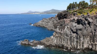 Jeju: Mt. Hallasan Hike and UNESCO Sites Day Tour