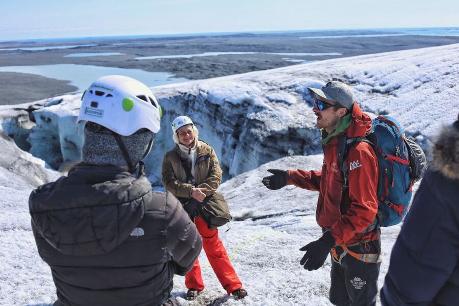 Jökulsárlón: Vatnajökull Glacier Guided Hiking Tour - Key points before you book
