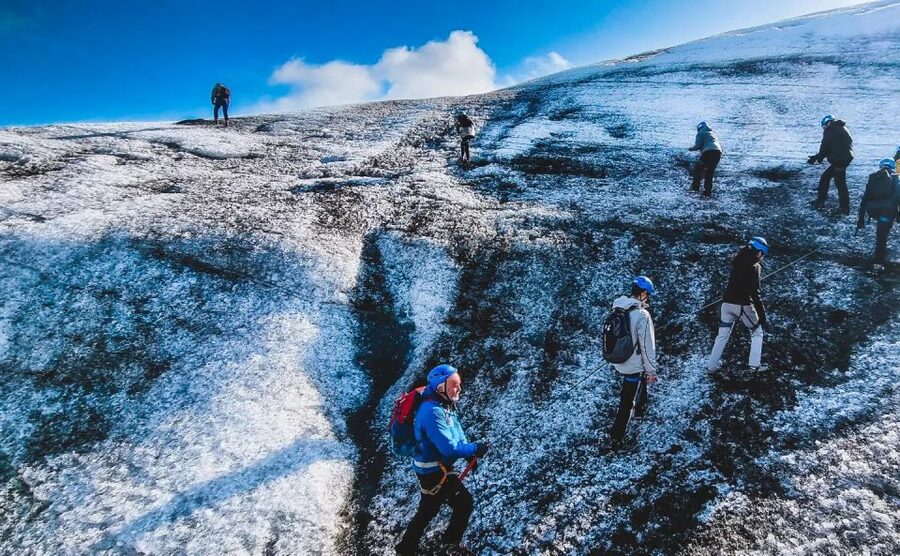Jökulsárlón: Vatnajökull Glacier Guided Hiking Tour - Timing your day at Jökulsárlón