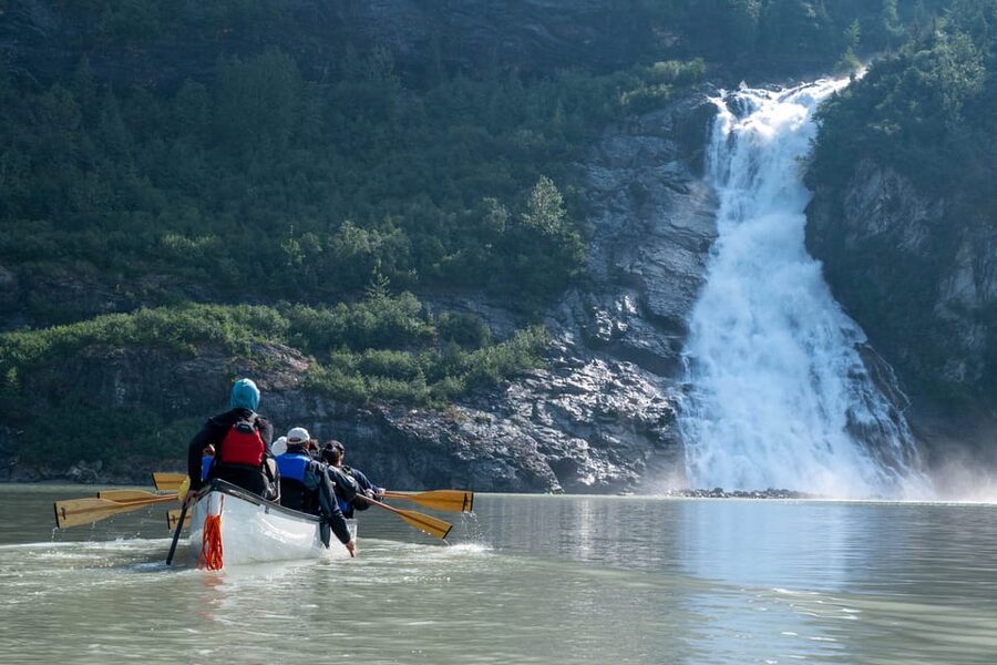 Juneau: Mendenhall Glacier Canoe Paddle and Hike - Who should book this adventure?