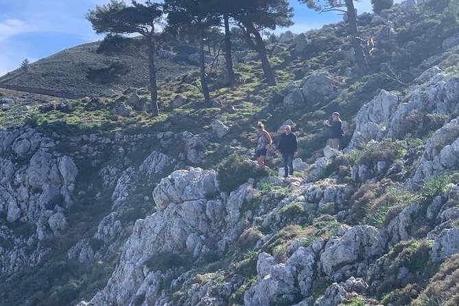 Karpathos Lastos mountain Hike with guide - A quiet coffee break in the mountains