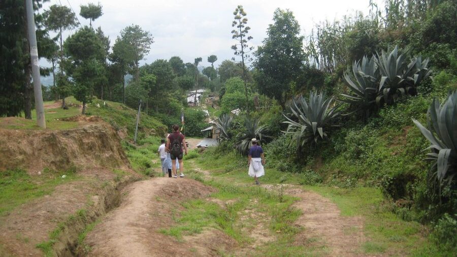 Kathmandu: Chisapani Nagarkot 3-Days 2-Nights Trek - Day 2: Chisapani to Nagarkot, the long middle day