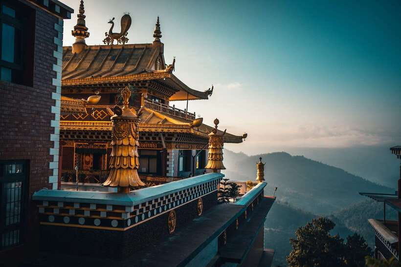 Kathmandu: Dhulikhel to NamoBuddha Day Hike with Lunch - The morning drive from Kathmandu to Dhulikhel