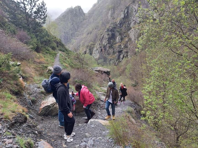 Kazbegi: Gveleti Waterfall Guided Hike - Key points to know before you go