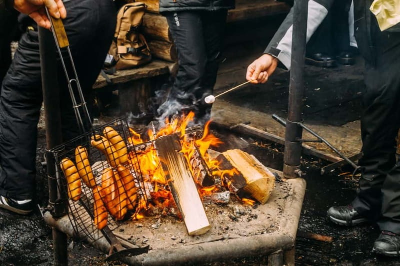 Korouoma Canyon: Frozen Waterfalls Hike & BBQ Experience - What to wear and bring