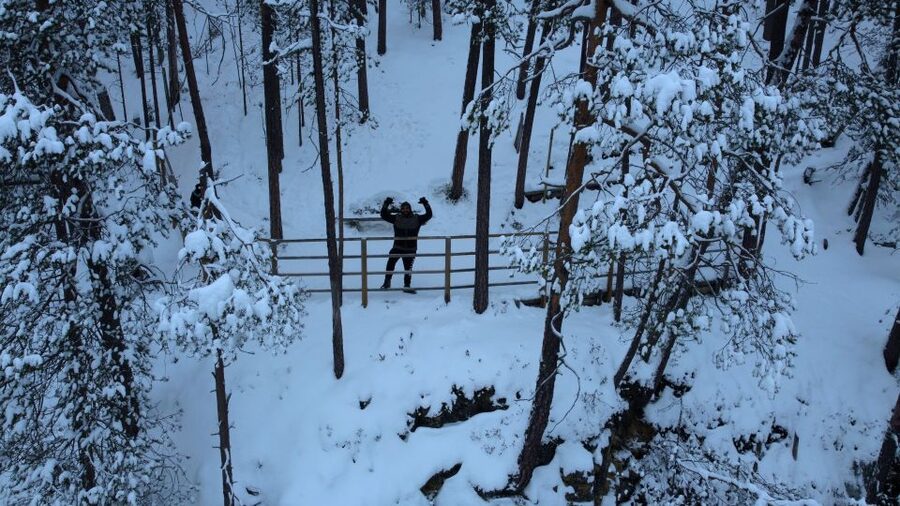 Korouoma: Frozen Waterfall Hiking Tour - Practical details that make the day easier