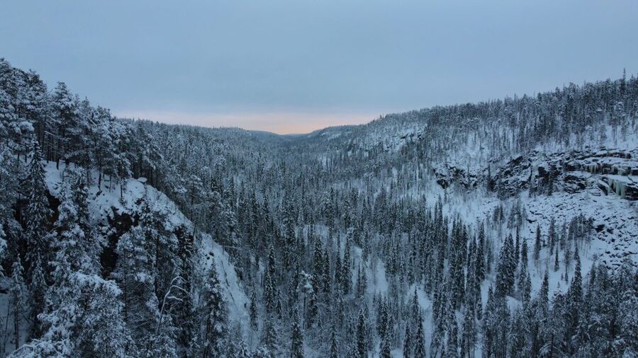 Korouoma: Frozen Waterfall Hiking Tour - The Rovaniemi pickup and 90-minute van ride
