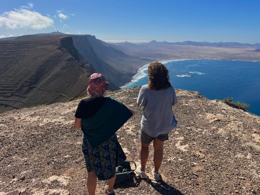 Lanzarote: Hike the North of Lanzarote - Two volcanoes and one big coastal view
