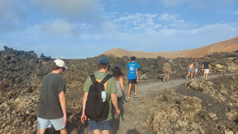 Lanzarote: Timanfaya Natural Park Trekking Tour - How difficult is the 8-kilometer route?