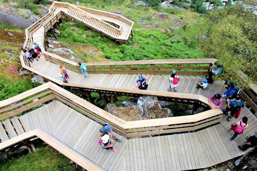 Leave Porto and go hiking in the Paiva Walkways, Arouca - Is $76 a fair price?