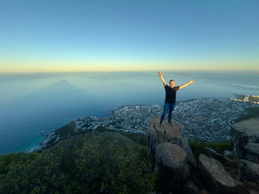 Lion's Head Sunrise or Sunset Hike + Hotel Pick-Up - Thirty minutes at the summit for sunrise or sunset