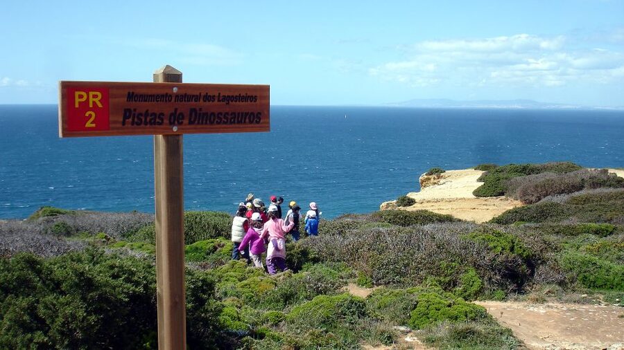 Lisbon: Hiking in Arrábida Natural Park - What to bring for a comfortable day outside