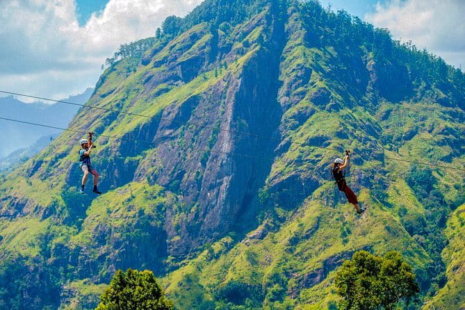 Little Adam's Peak Hike and Zip-lining from Ella - Private transport and a four-hour schedule