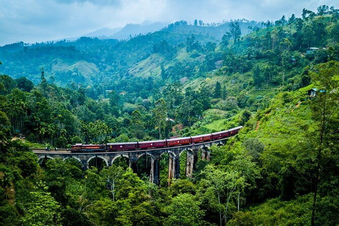 Little Adam's Peak Hike and Zip-lining from Ella - Who should book this experience?